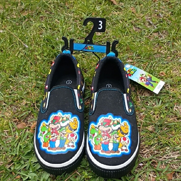Super Mario Bros Other - Kids Super Mario Black Slip-On Sneakers with Character Art
